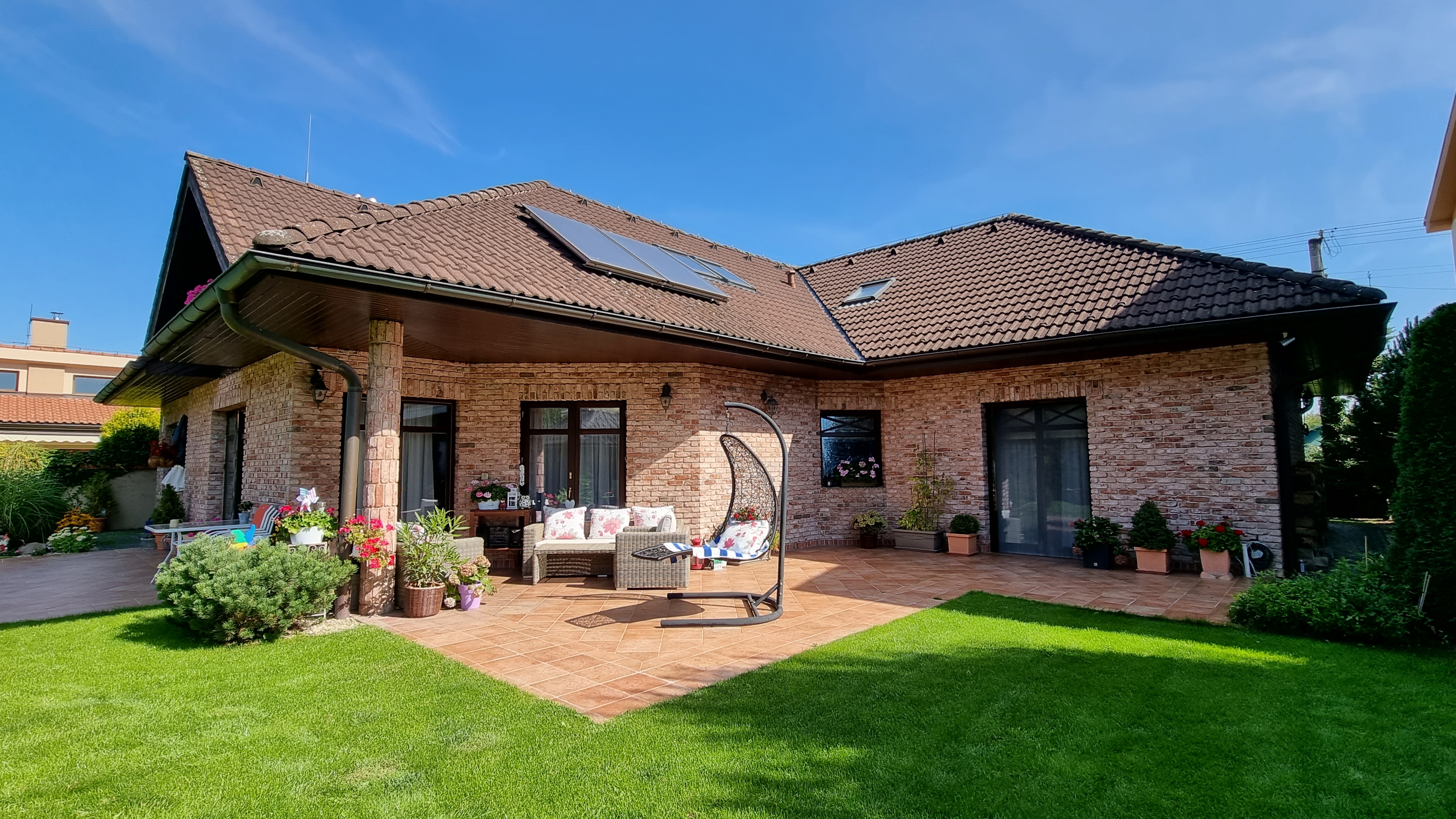 REZERVÁCIA - Čarovná rodinná vila, top lokalita, predaj, Žilina - Bánová, Cena: 649.900 €