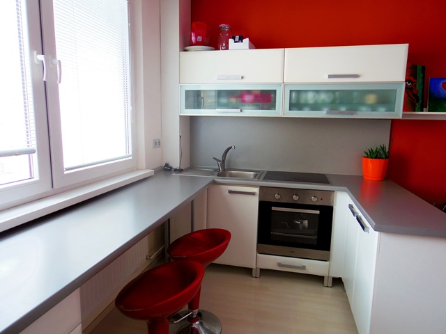 NA PRENÁJOM, KOMPLETNE PREROBENÝ A MODERNE ZARIADENÝ 1I BYT