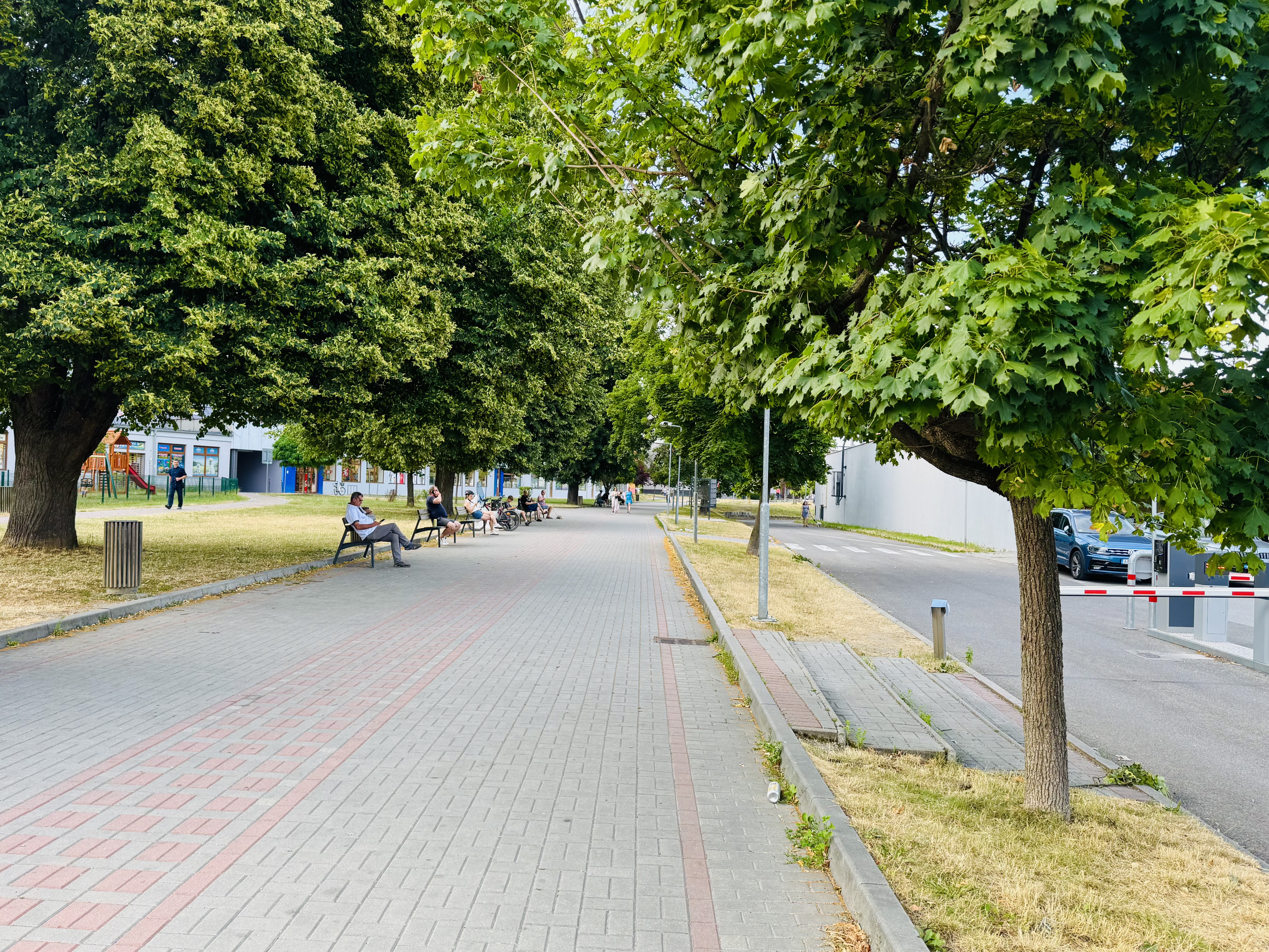 Na predaj: 4-izbový byt s nádhernými výhľadmi (78m²)