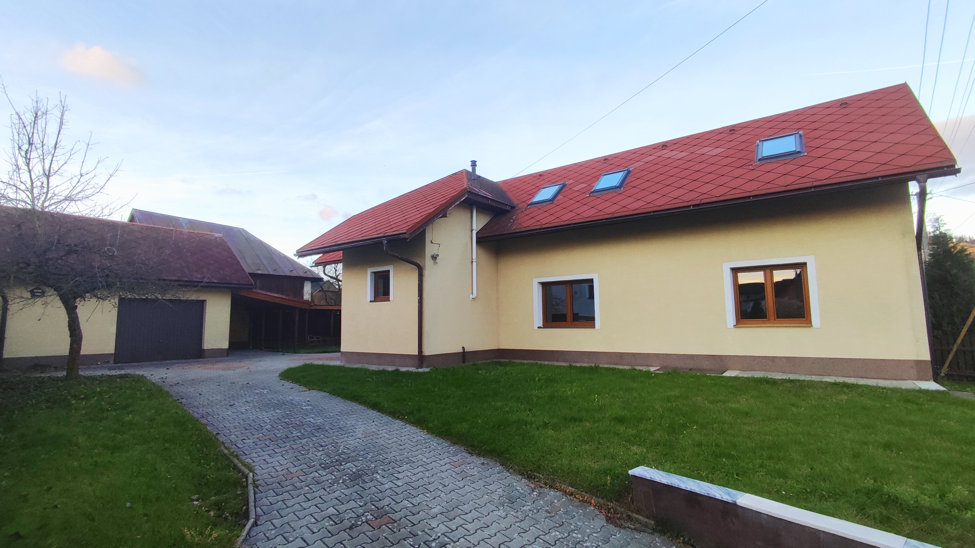 5-izbový dom za cenu bytu 