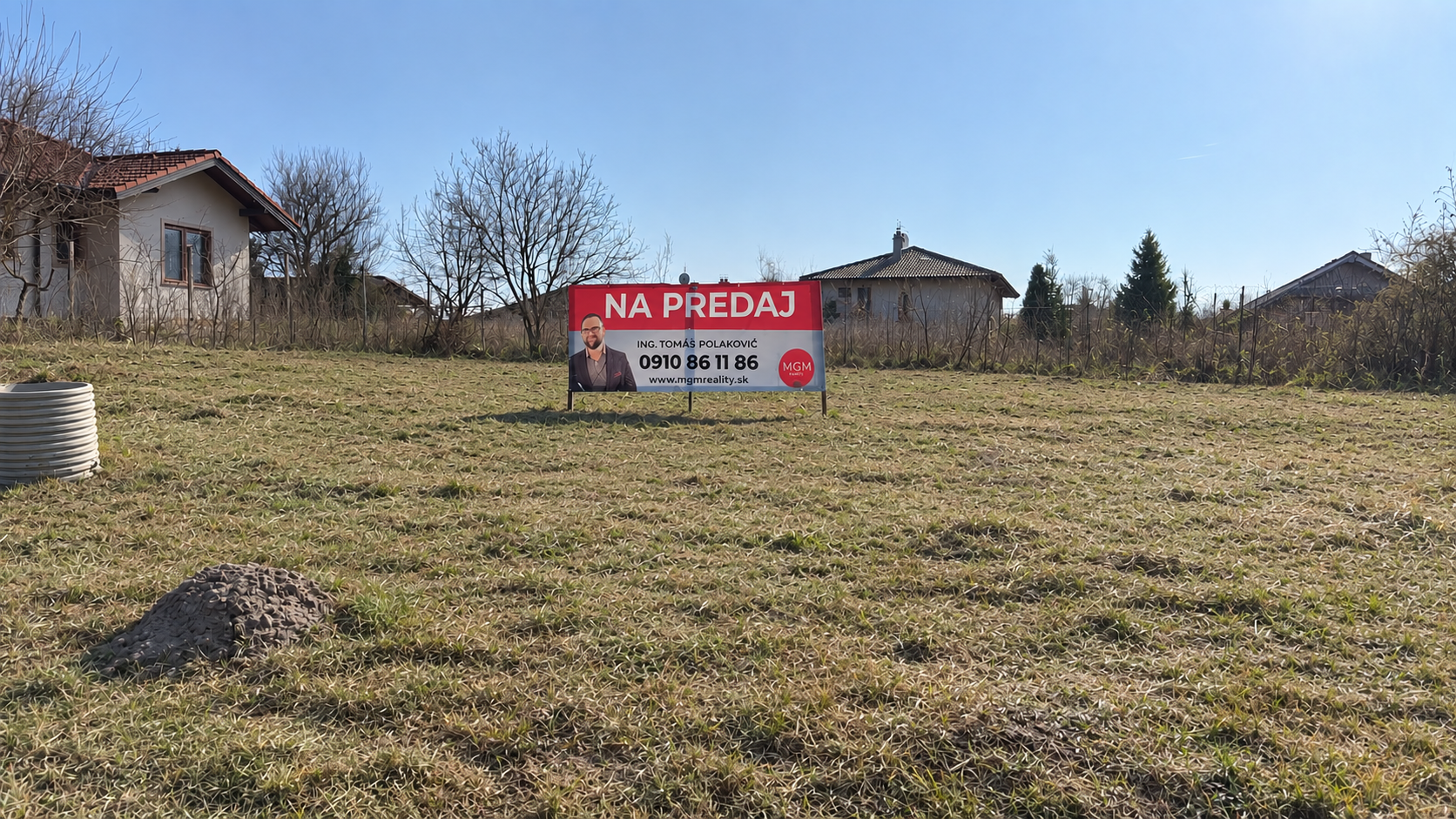 Pozemok 1.000 m2 s potenciálom výstavby rodinného domu, Malinovo, 329.000 €