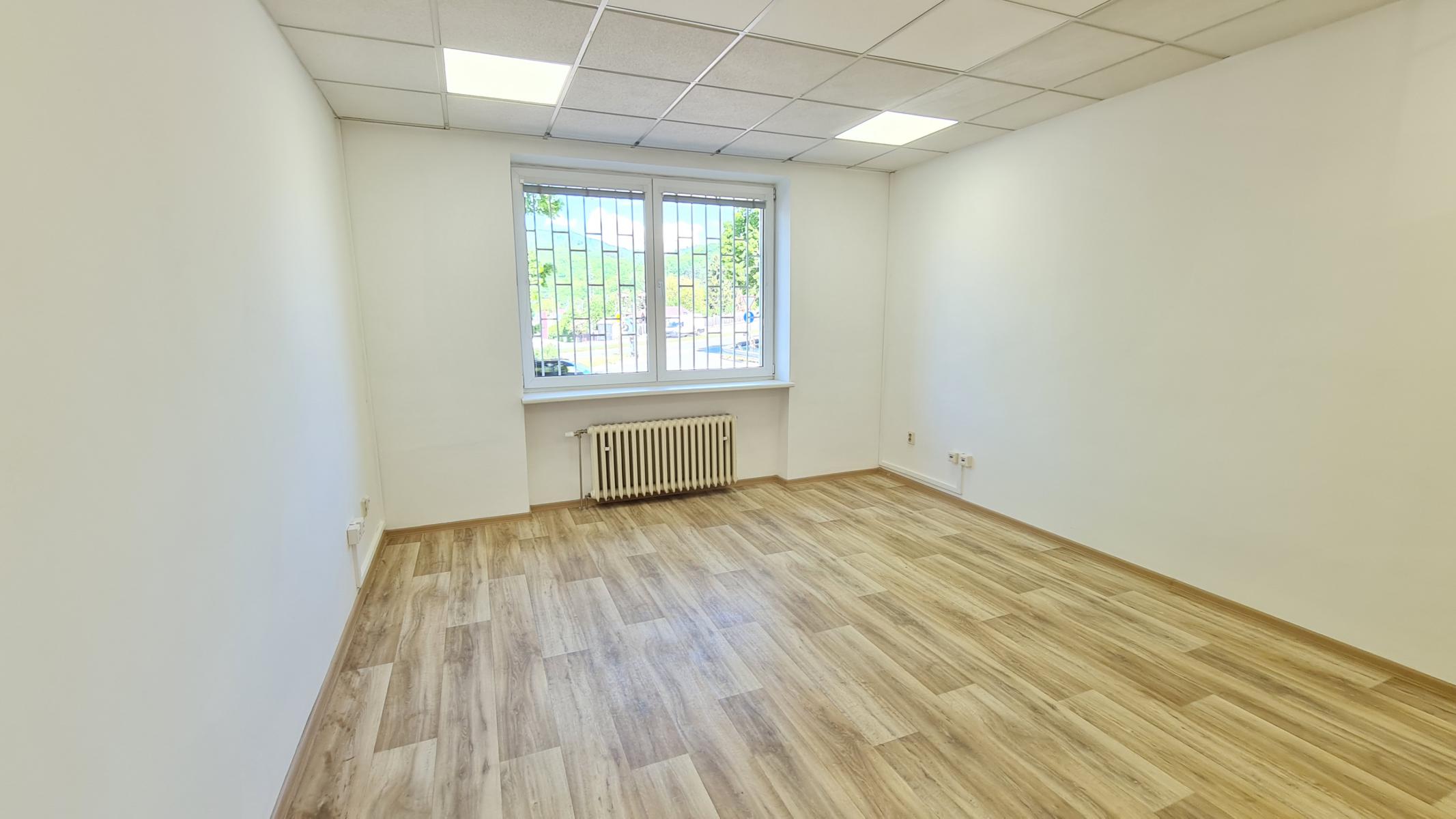 Kancelárske priestory, 94 m2, Žilina - Budatín
